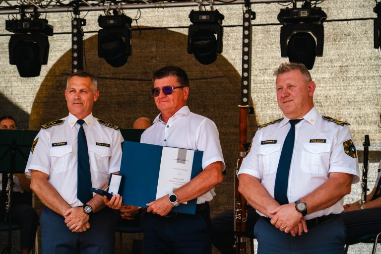 dan-policije, dobitniki-priznanj