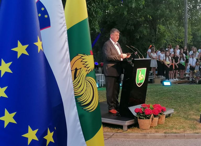 akademija, sentjernej, dan-drzavnosti