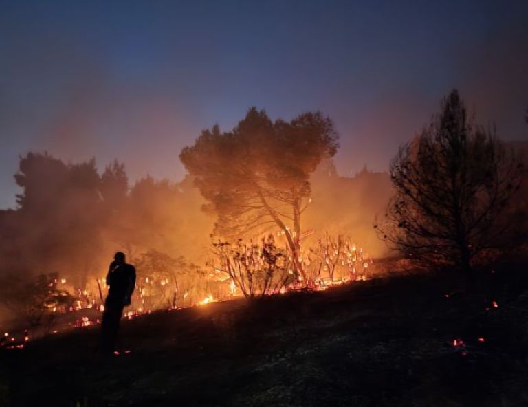 požar, makarska.jpg