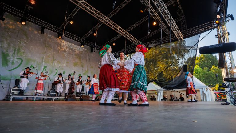 jurka, ric-bela-krajina