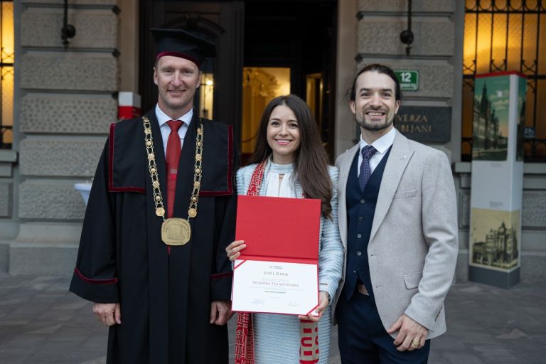 teodora_tea_ristevska_skusek_doktorirala.jpg