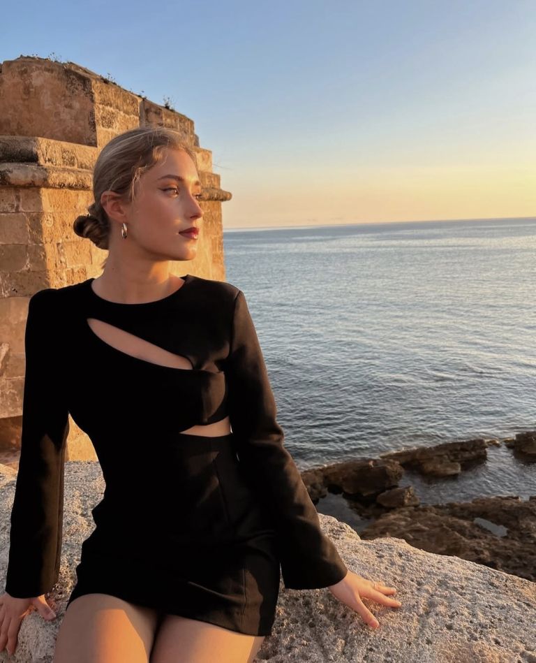 lara zgajnar.jpg