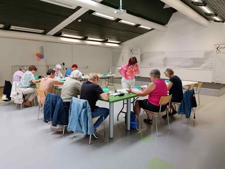 studijski-krozek-svet-ustvarjalnosti-art-terapija-in-sprostitev, knjiznica-brezice