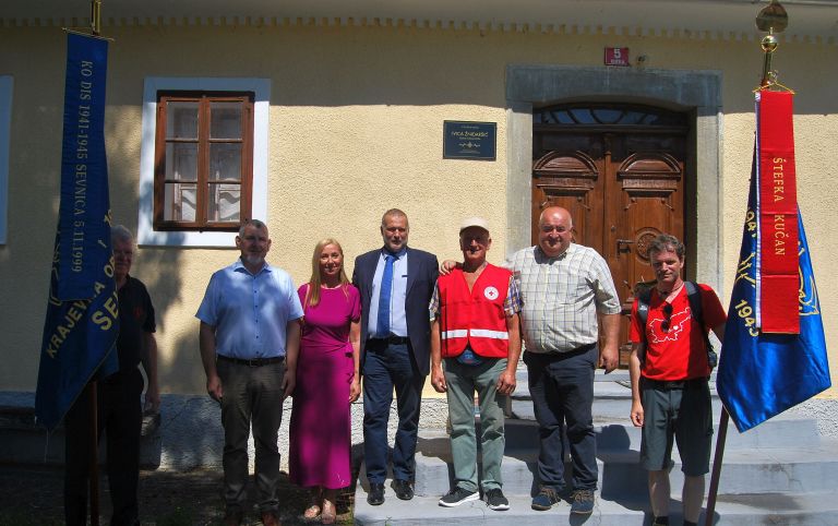 izgnanci-bucka, spominska-tabla, ivica-znidarsic