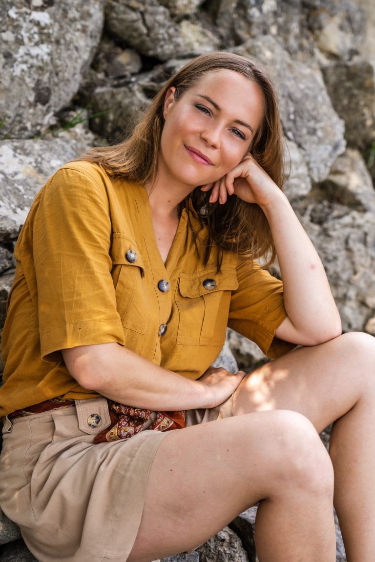 lea cok 2.jpg