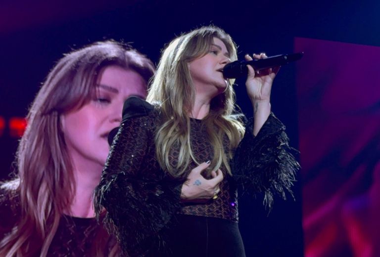 kelly-clarkson