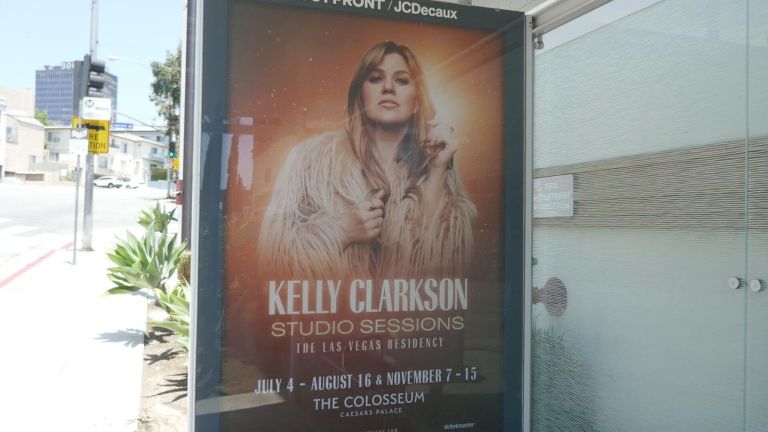 kelly-clarkson