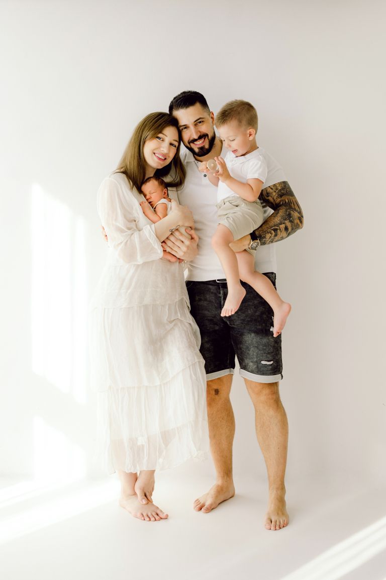 Challe family 3 (foto Studio Prispodobe).jpg