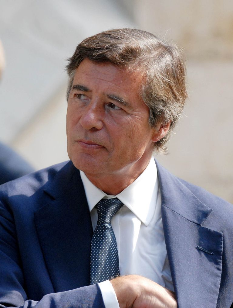 Oliver Hoare leta 2006