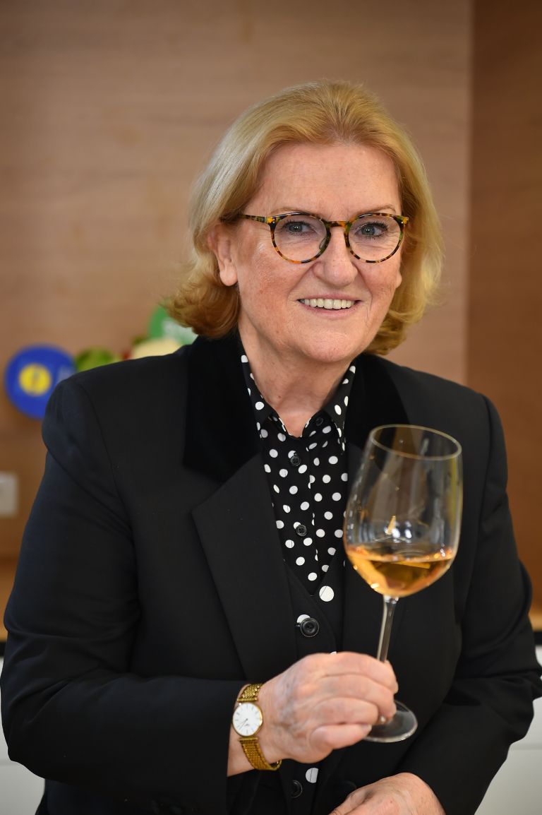 Mira Semič