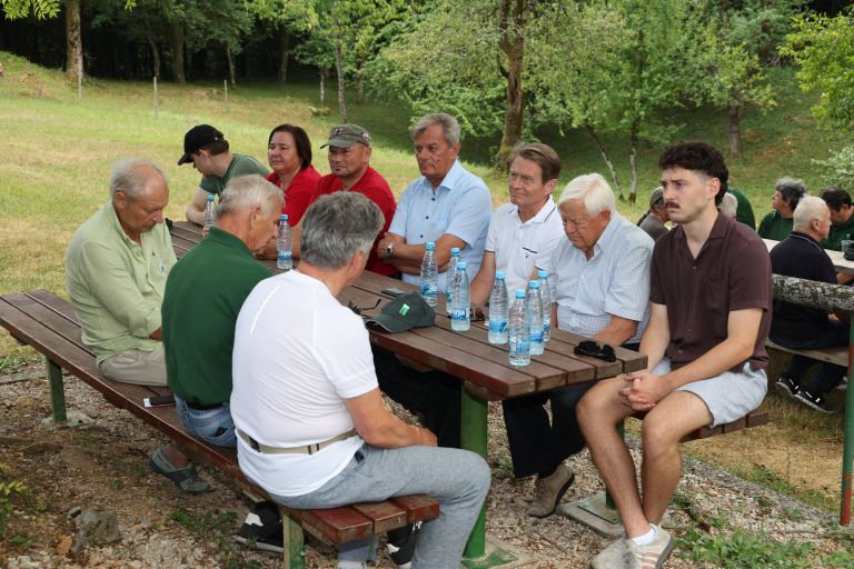 partizanska-grobisca