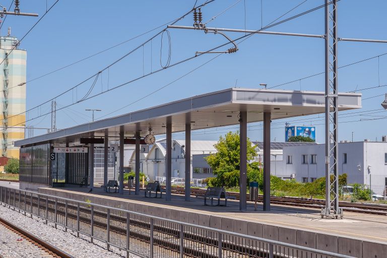 simbolična, železniška-postaja, železniški-promet