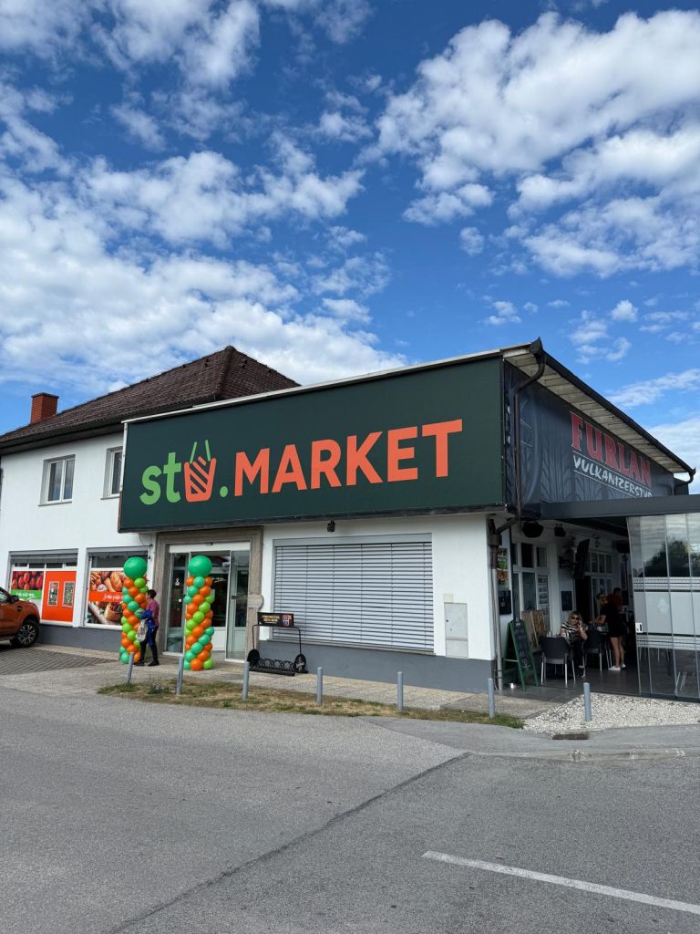 dobova, stumarket