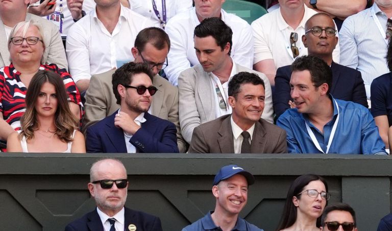 Niall Horan, Orlando Bloom.jpg