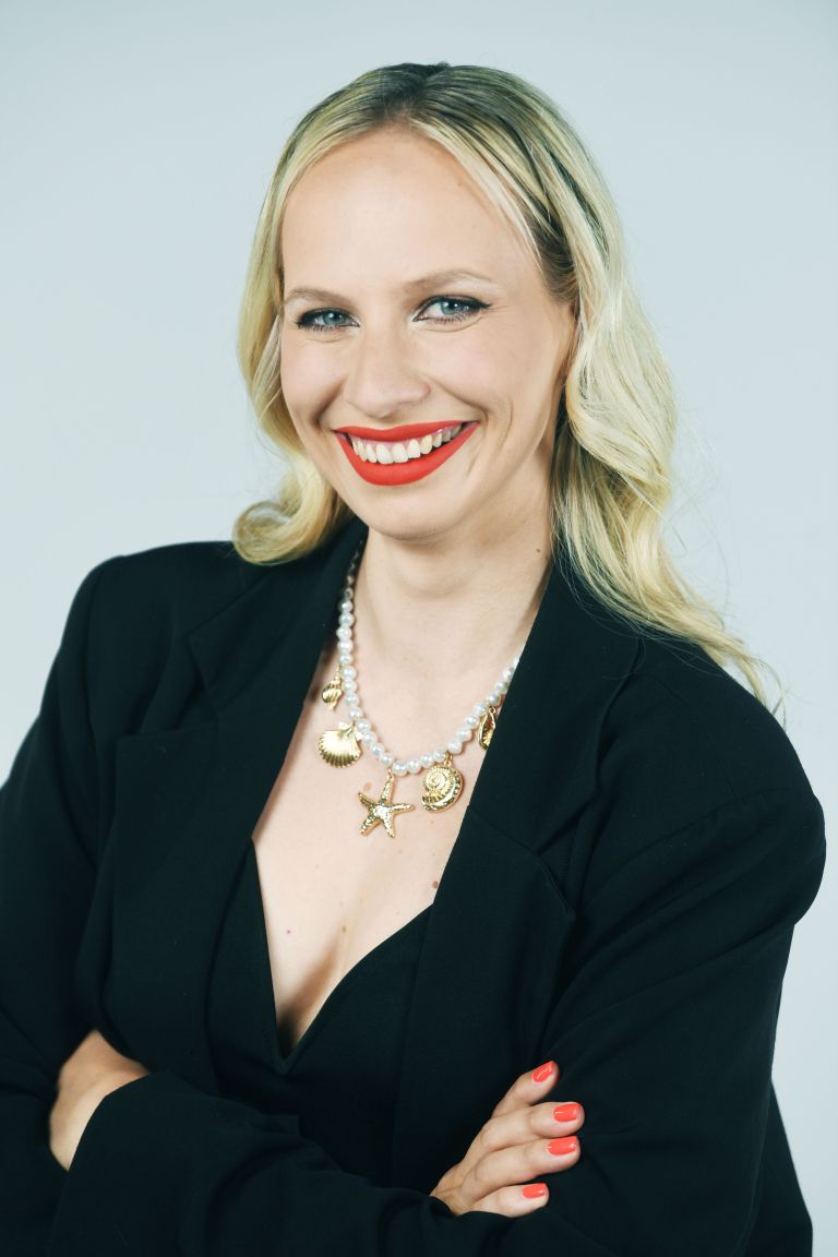 Petra Zore