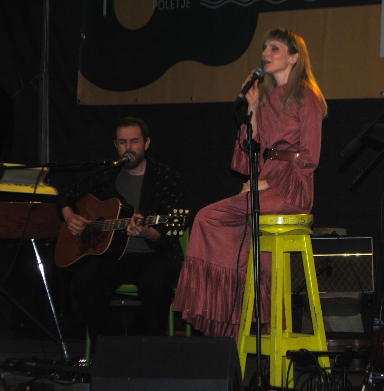 radgonsko-poletje, tina-marinsek, fed-horses