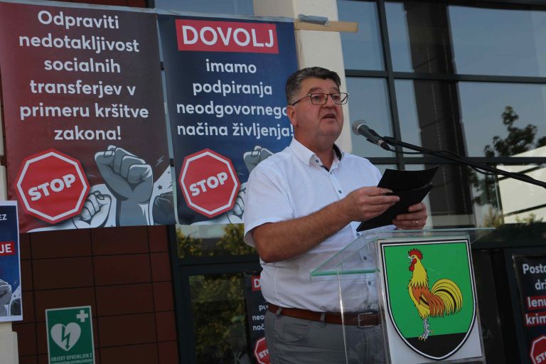 protestni-shod-sentjernej-2025, romska-problematika