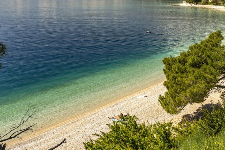 plaža morje.jpg