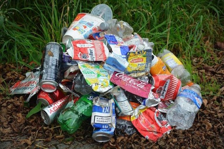 l_waste-513717_640.jpg