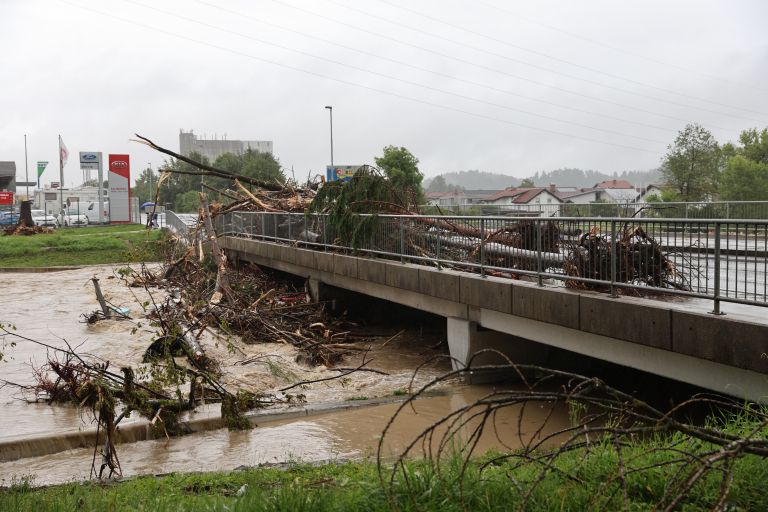 Kamniška Bistrica, poplava, Primož Lavre.jpg