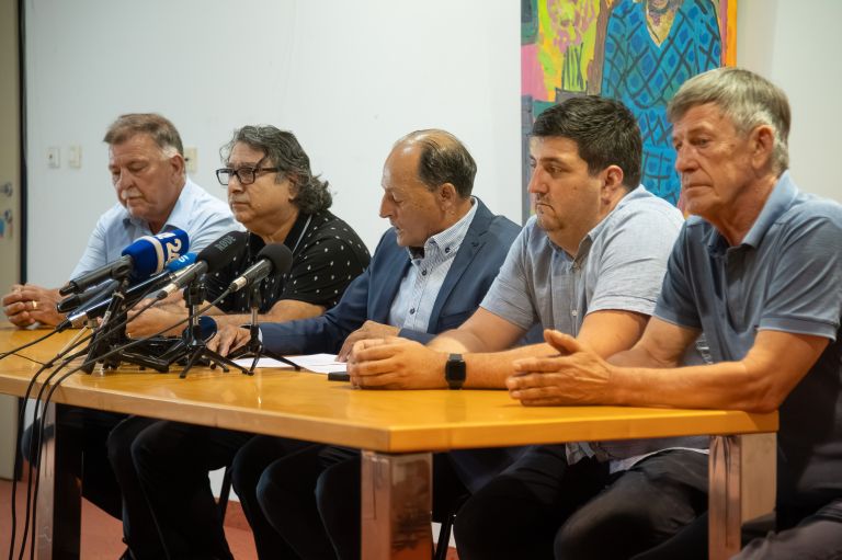novinarska-konferenca, romska-problematika, pišk