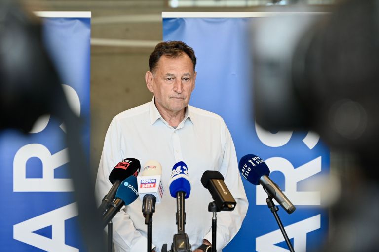 andrej ribič, dars.jpg