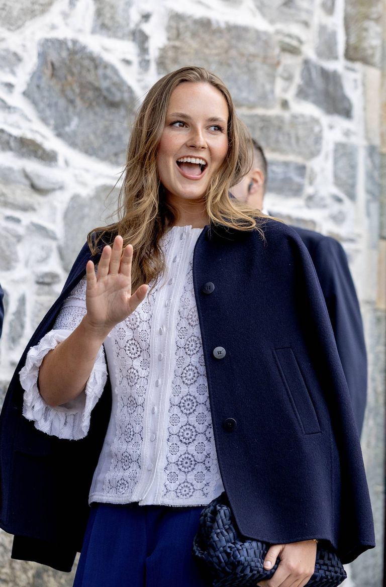 Princesa Ingrid Aleksandra Norveška (2).jpg