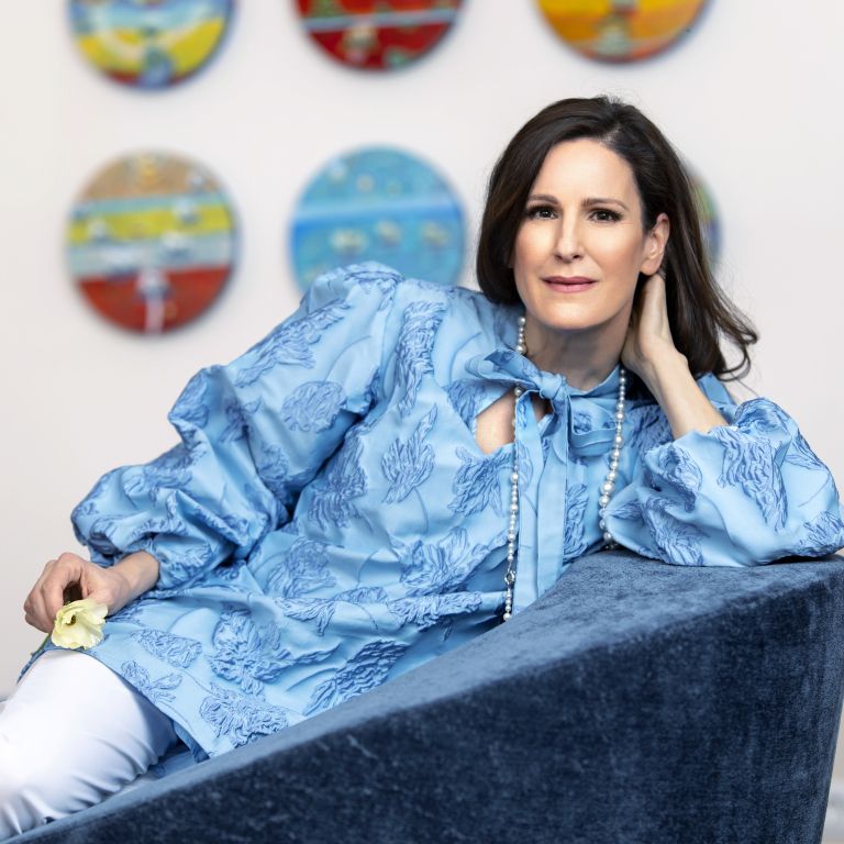 Manca Izmajlova