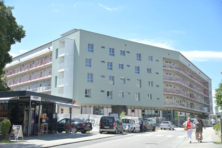 zelen-dvor, gradnja, gradbišče, blok