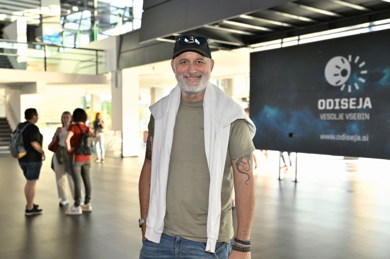 Aleš Bravničar, Gola Pištola