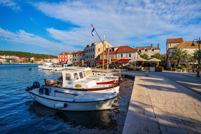 hvar