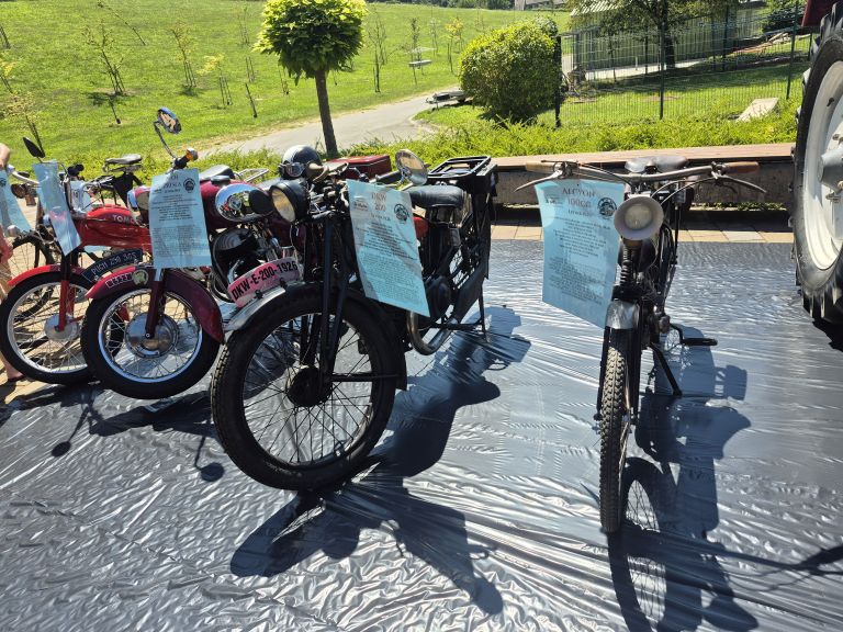 drustvo-oldtimer-stara-gora, razstava, starodobna-vozila, bioterme-mala-nedelja