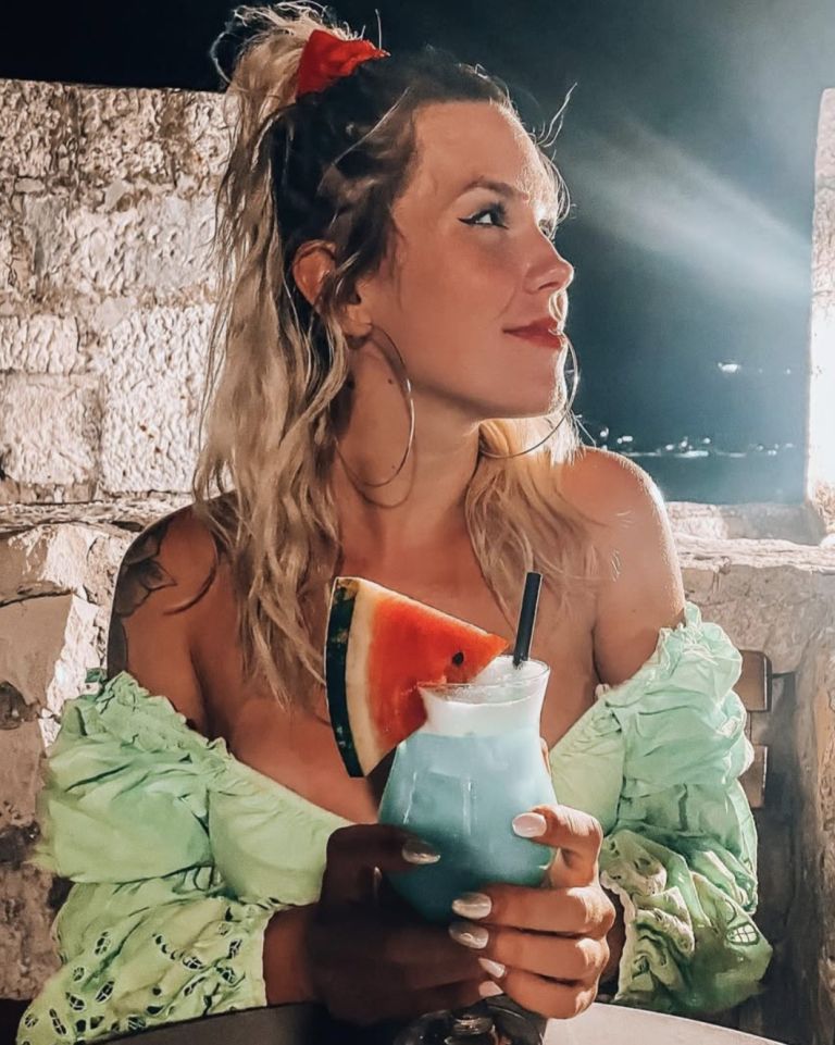 nika zorjan.jpg