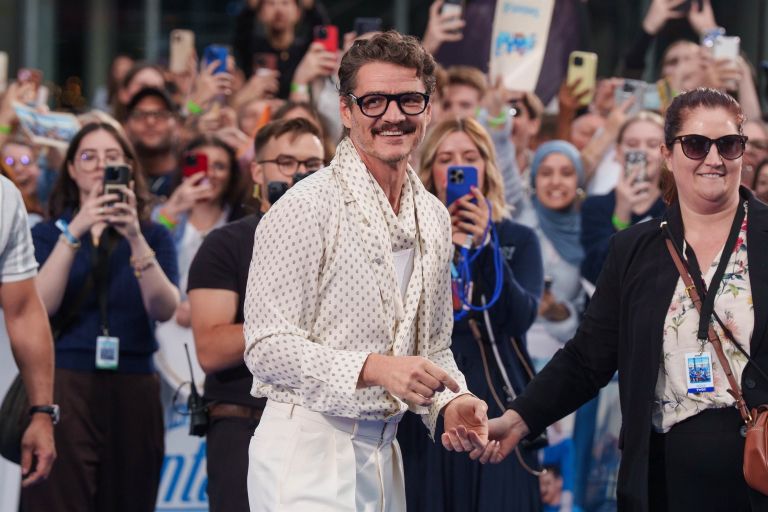 pedro pascal 2.jpg