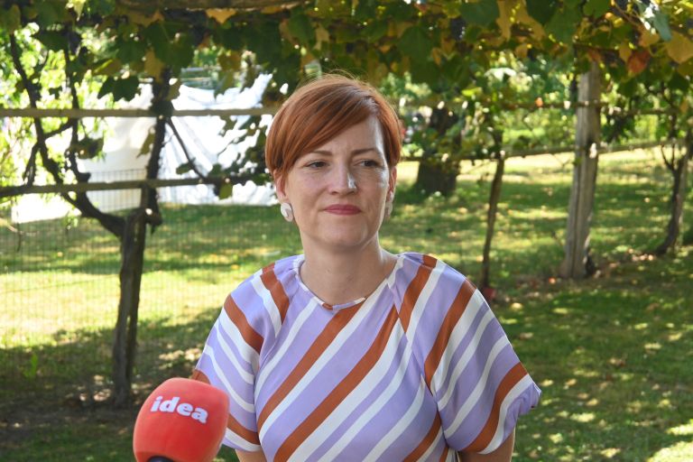 domacija-miska-kranjca, asta-vrecko, damijan-jaklin