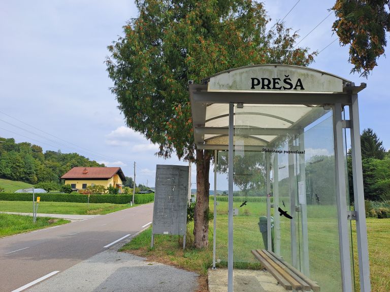 mv-pločnik preša.jpg