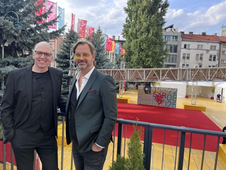 Belo se pere na devetdeset, Marko Naberšnik, Jurij Zrnec