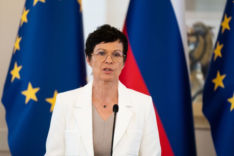 Marta Kos
