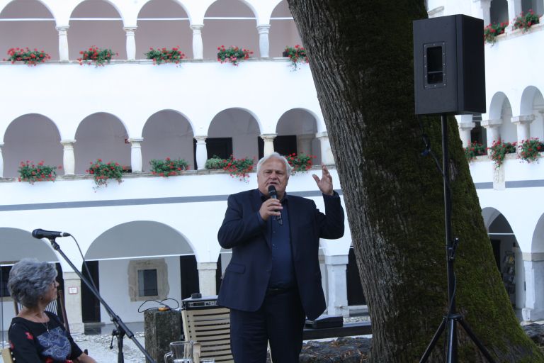 tridesetletnica-drustva-podezelskih-zena-pod-gorjanci-2025, pavle-ravnohrib-gost-prireditve-v-kostanjevici-na-krki
