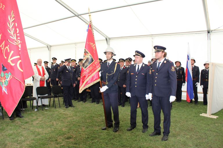 pgd mačkovci, razvitje prapora