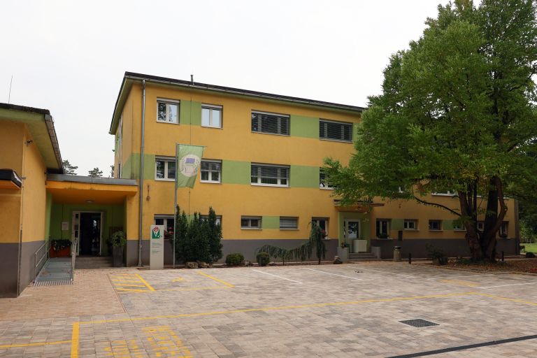 šola za hortikulturo in vizualne umetnosit.jpg