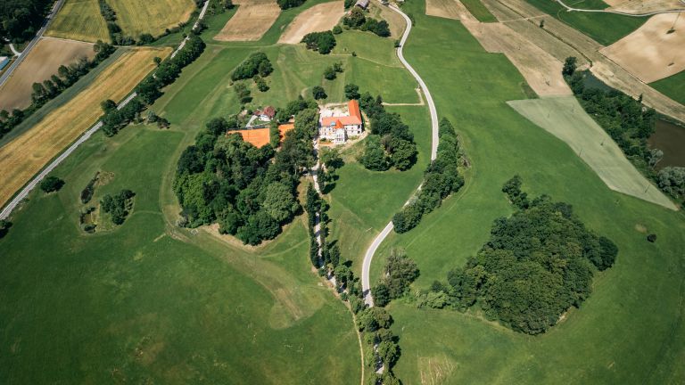 Jelšingrad z okolico.jpg