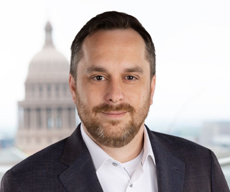 Daniel Jevremovic Headshot 1.jpg