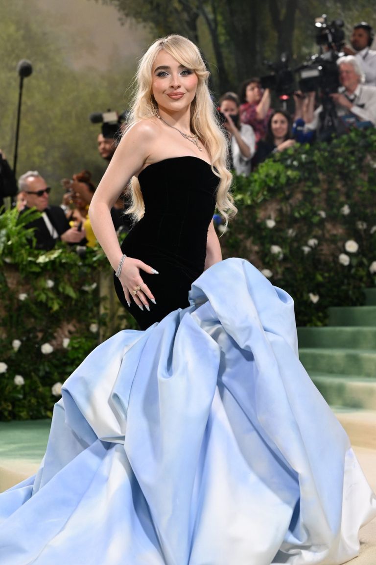 sabrina-carpenter