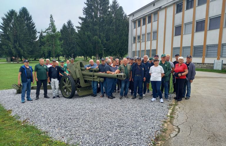 V Vojašnici Franca Uršiča.jpg