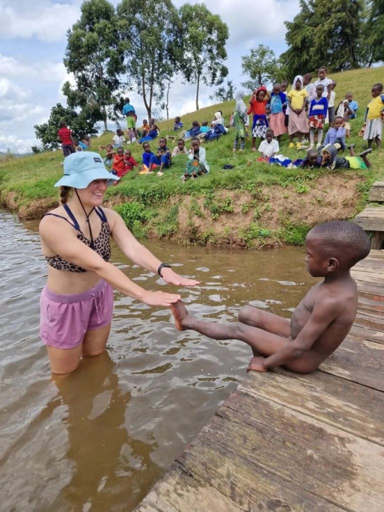 uganda, humanitarci