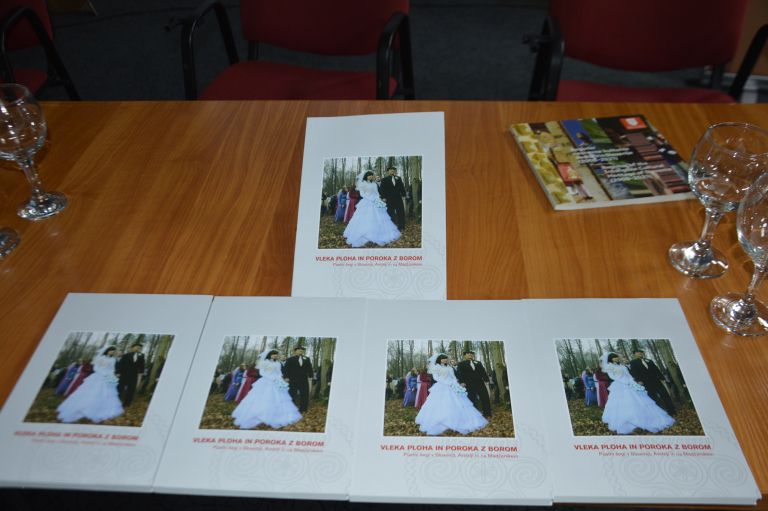 zsm, sed, vleka-ploha, poroka-z-borom, borovo-gostuvanje