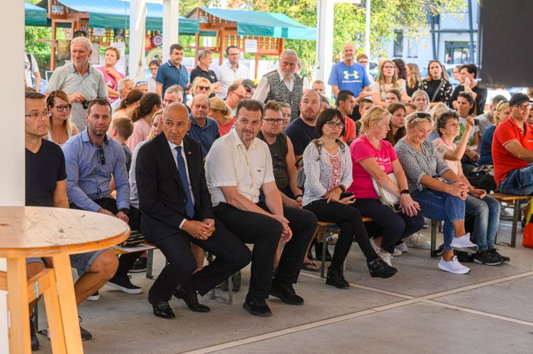 12-medgeneracijsko-srecanje, vsi-smo-ena-generacija