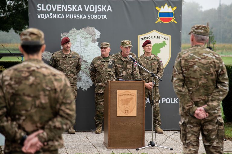 primopredaja-vojašnica-murska-sobota, matija-skrbinek, dušan-lazar
