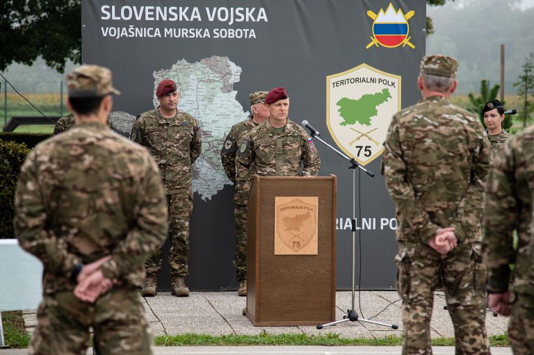 primopredaja-vojašnica-murska-sobota, matija-skrbinek, dušan-lazar